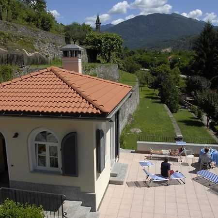 B&B Le Camelie Domodossola Exteriör bild